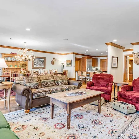 Mccoy Peak 402 By East West Hospitality Apartamento